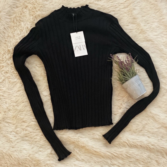 Zara Mock Neck Long Sleeve - Picture 2 of 3